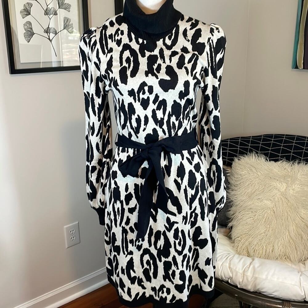 NWT Who What Wear leopard print sweater dress - Picture 2 of 9